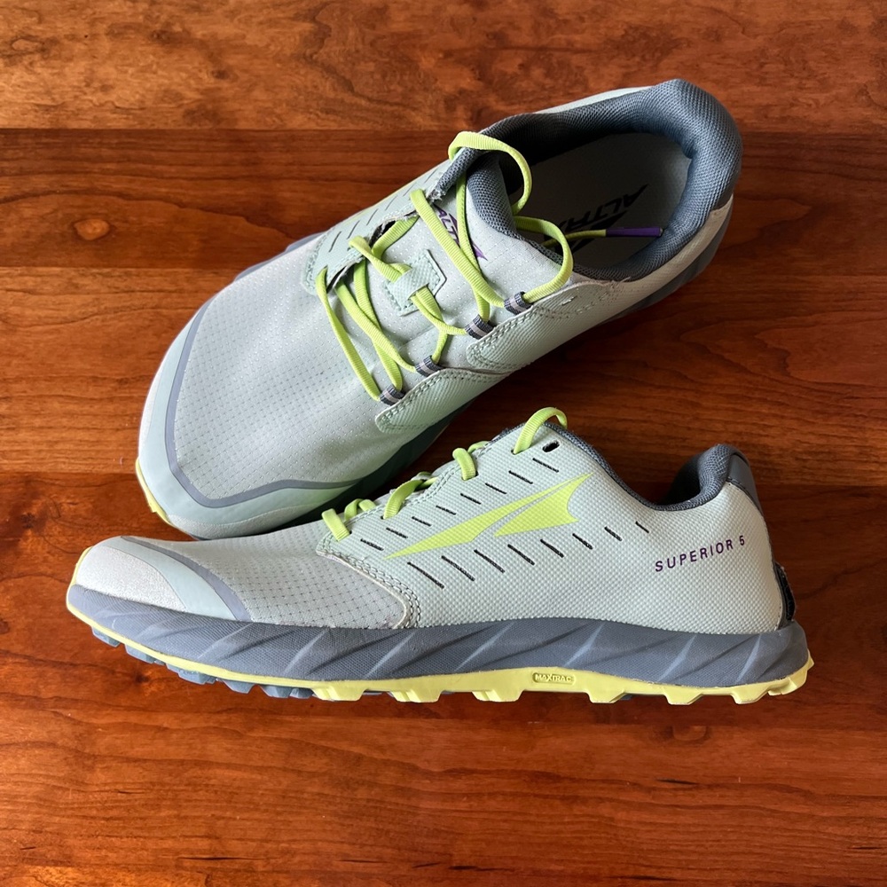 Women’s Altra Superior 5 Trail Shoe